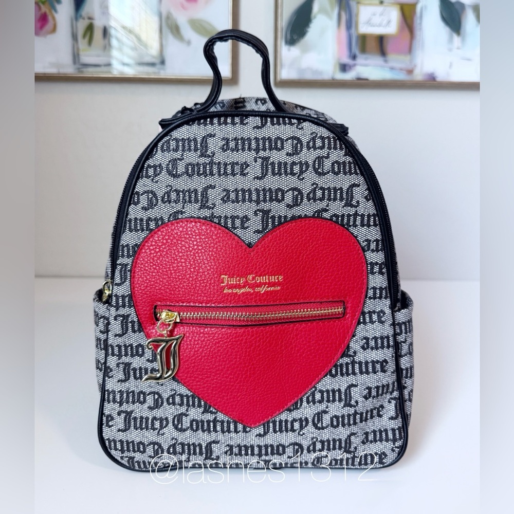 JUICY COUTURE Bag Whole Lotta Love Mini Backpack - Black Red Heart
